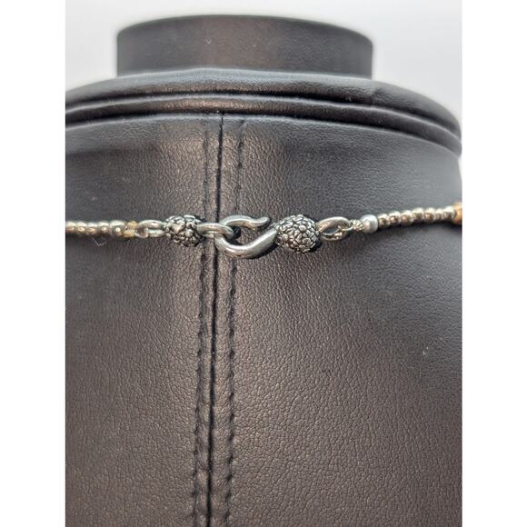 Vintage Silver Tone Bali Bead Layered Leaf Pendant Necklace W/ Hook Clasp - Picture 5 of 6